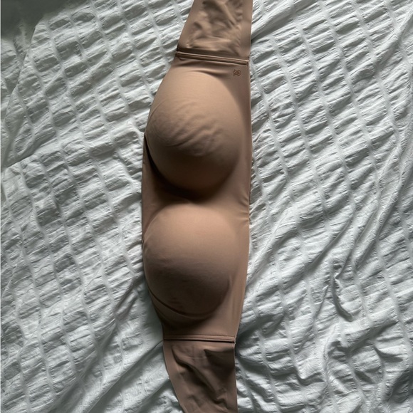 PINK Wear Everywhere
Wear Everywhere Lightly Lined Full Coverage T-Shirt Bra - Picture 1 of 5